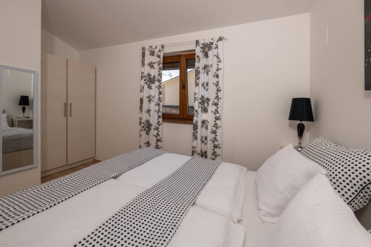 Apartmani Jana Poreč Exteriér fotografie